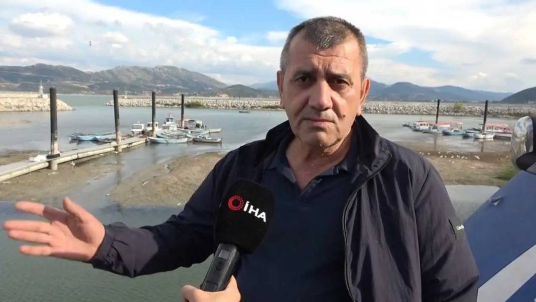 Eğirdir Gölü’nde Tekneler Karaya Vurdu! Balıkçılık Bitmek Üzere 2